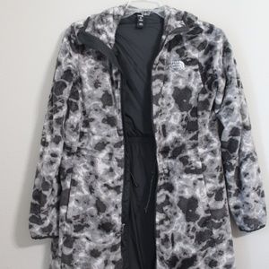 BRAND NEW North Face Osito Long Sleeve Women's Hooded Parka Jacker